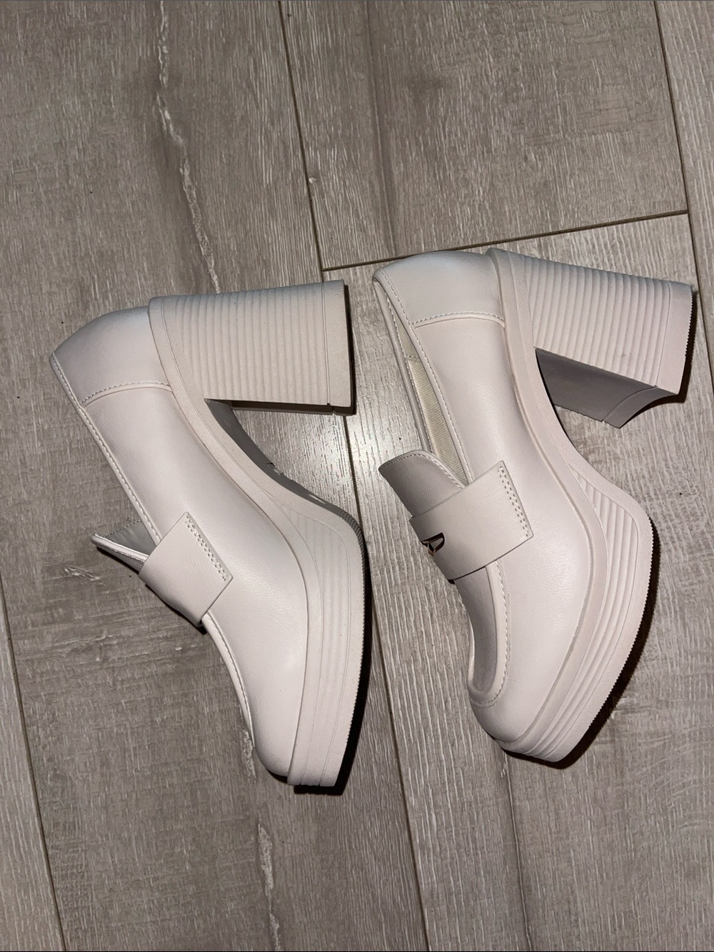 White Block Heel Loafer - Women's Stylish Slip-On 5.5- never worn! - Picture 4 of 5